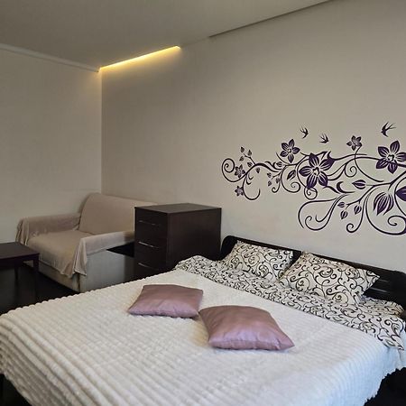 Видові 1К-2К Апартаменти 11,15, 23 Поверхи Kiev Ngoại thất bức ảnh