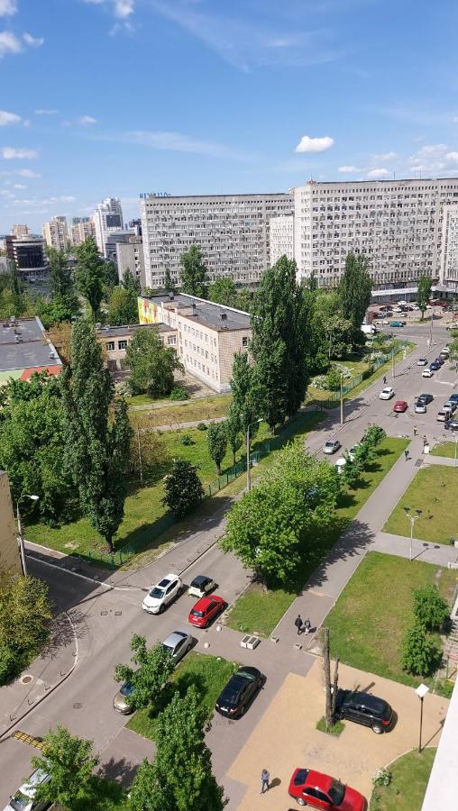 Видові 1К-2К Апартаменти 11,15, 23 Поверхи Kiev Ngoại thất bức ảnh