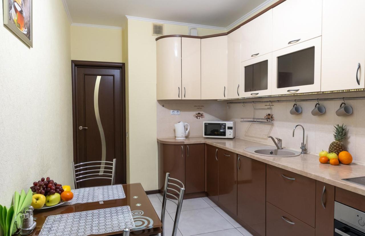 Видові 1К-2К Апартаменти 11,15, 23 Поверхи Kiev Ngoại thất bức ảnh